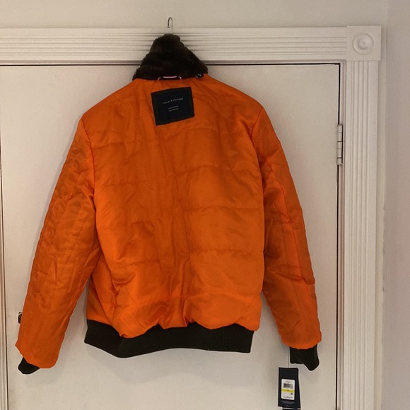 Tommy Hilfiger water and wind resistant jacket - Picture 4 of 5